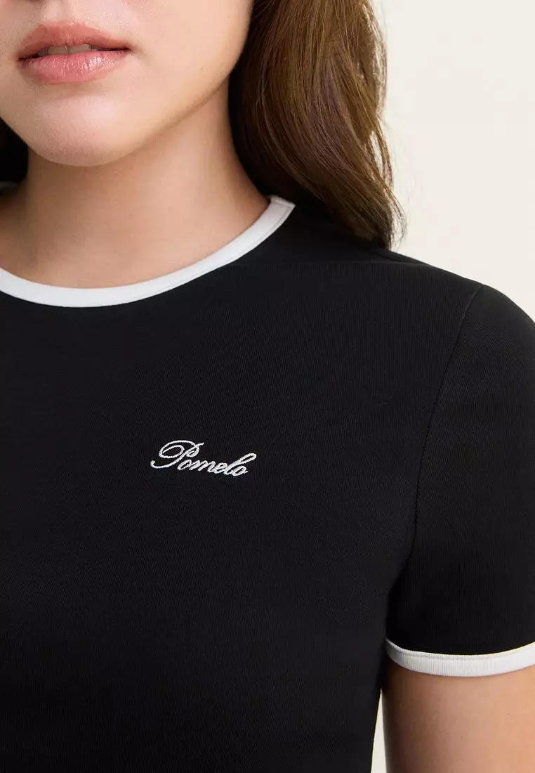 Contrast Trim Fitted Tee - Black