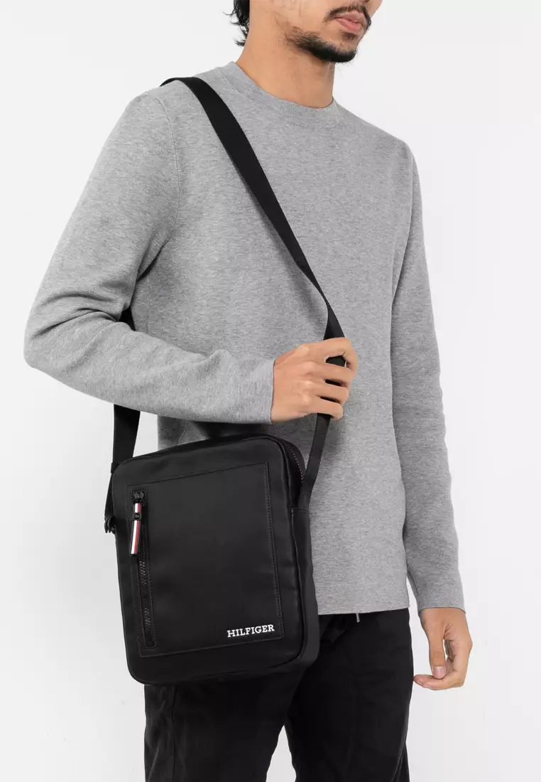 Essential Pique Small Reporter Bag