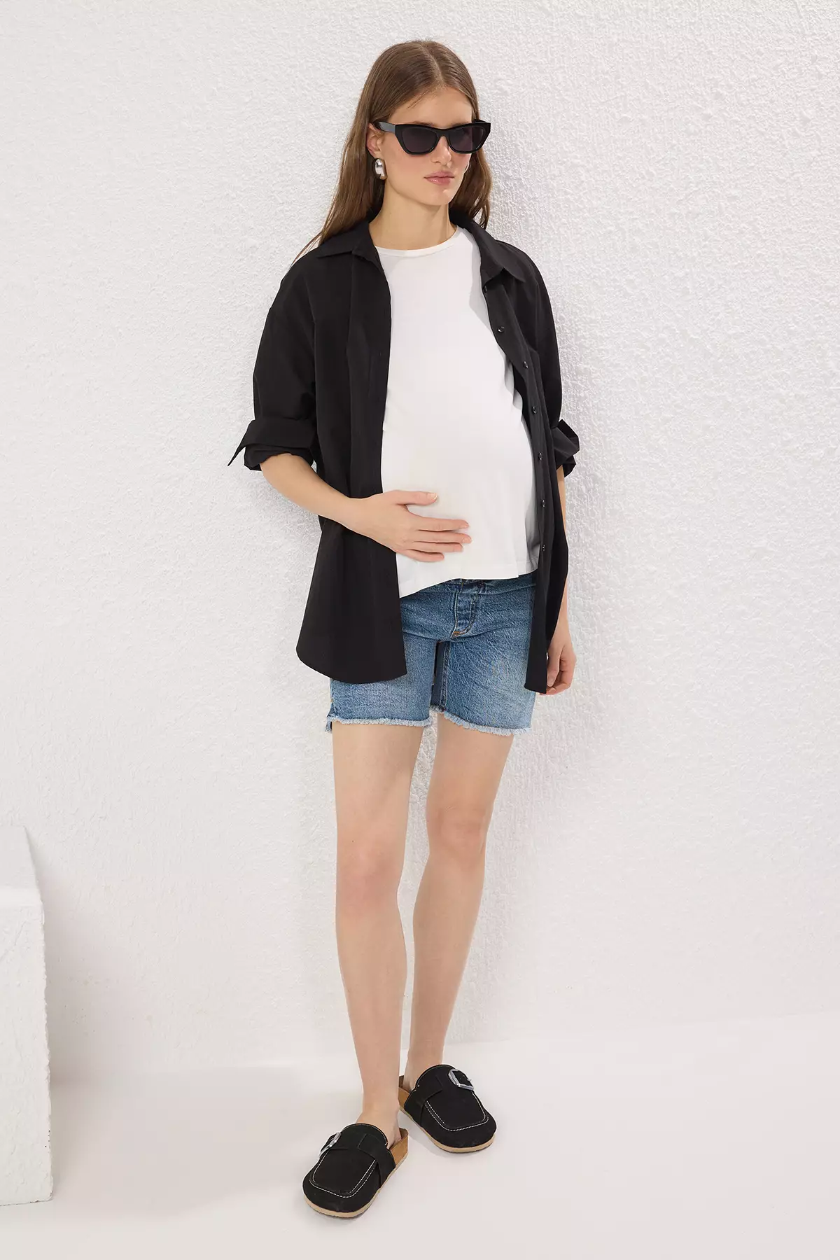 Blue Side Elastic Maternity Denim Shorts TBBSS25AP00029