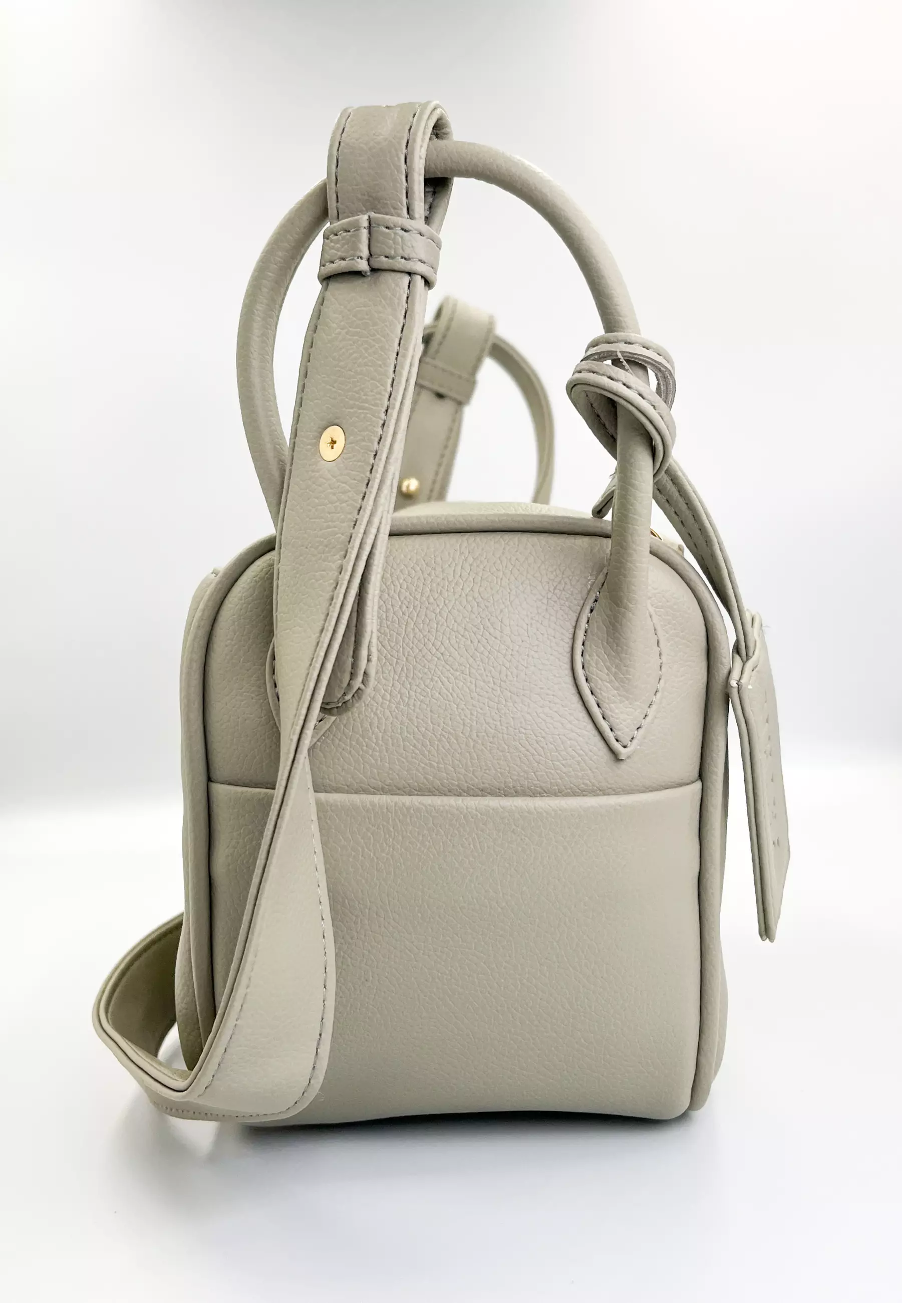 Patris Lyodra Sling Bag / Tas Wanita Selempang