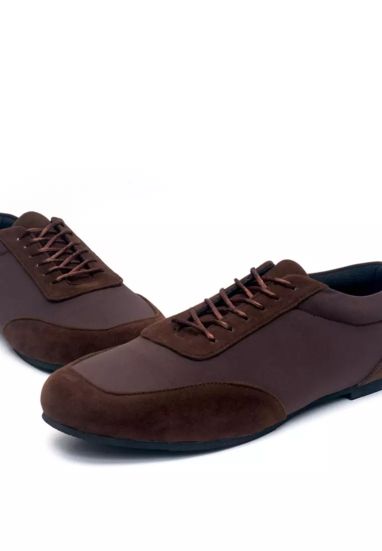 Valencia Slip On Sneakers in Espresso