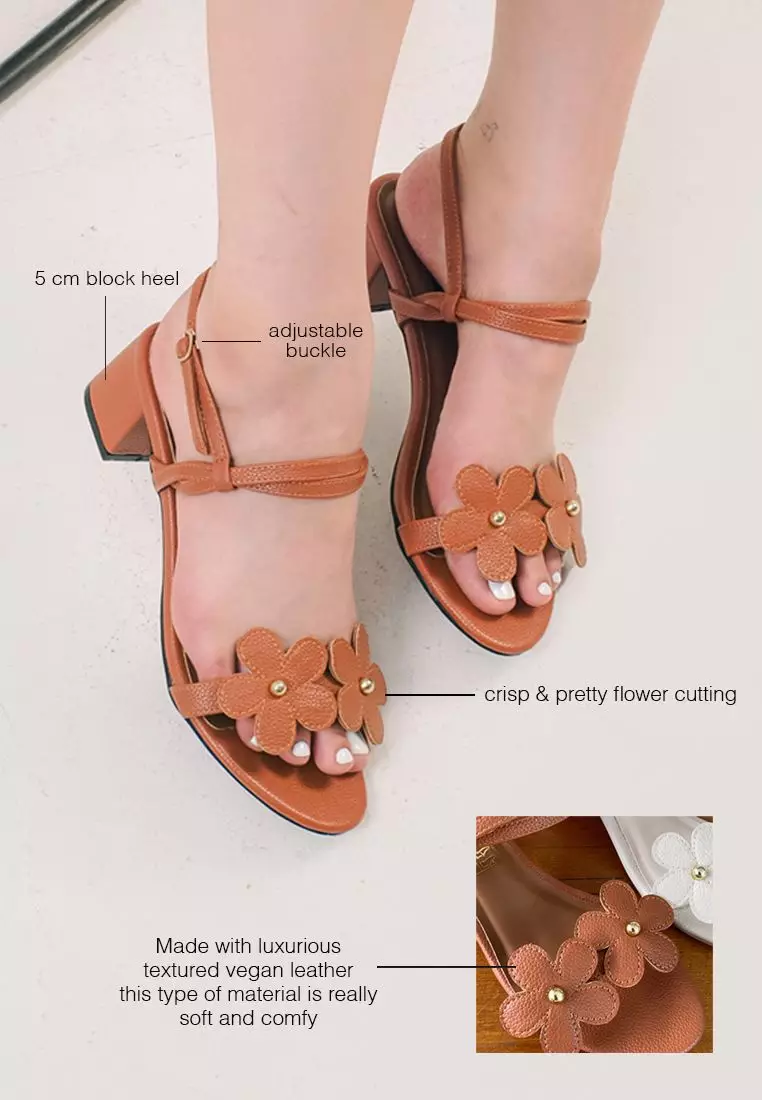 Daisy Block Heels Bunga Metalik Metallic Leather Hak Kotak High Heels Pesta