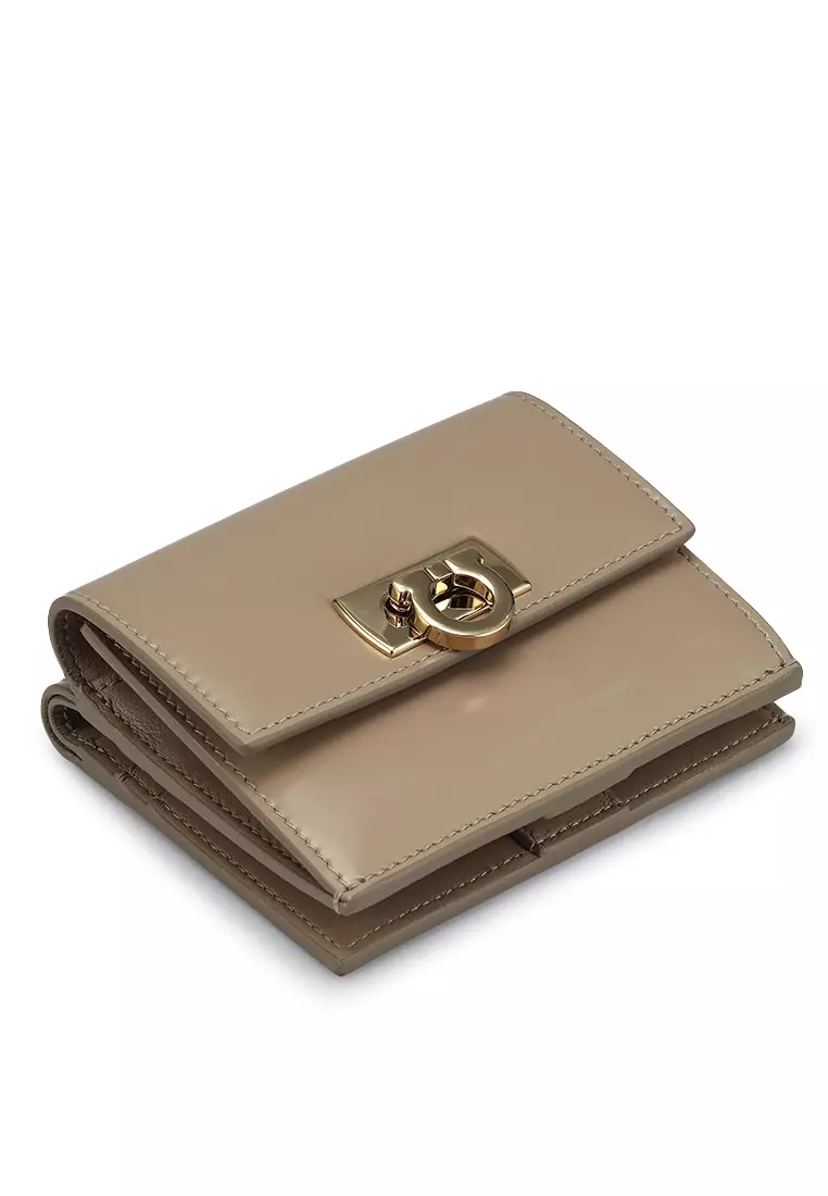 Salvatore ferragamo wallet price on sale