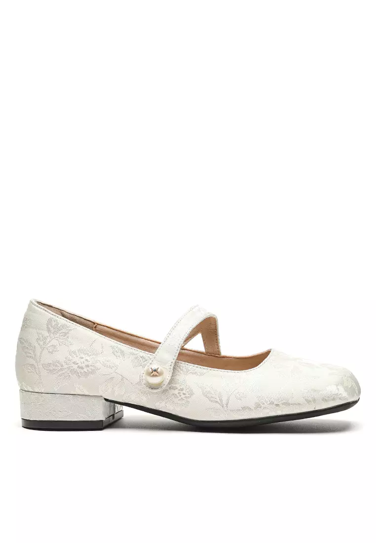 Discount on Twenty Eight Shoes  shoes - SKU: 2.5CM Pearl Strap Satin Mary Jane Shoes WW633-1