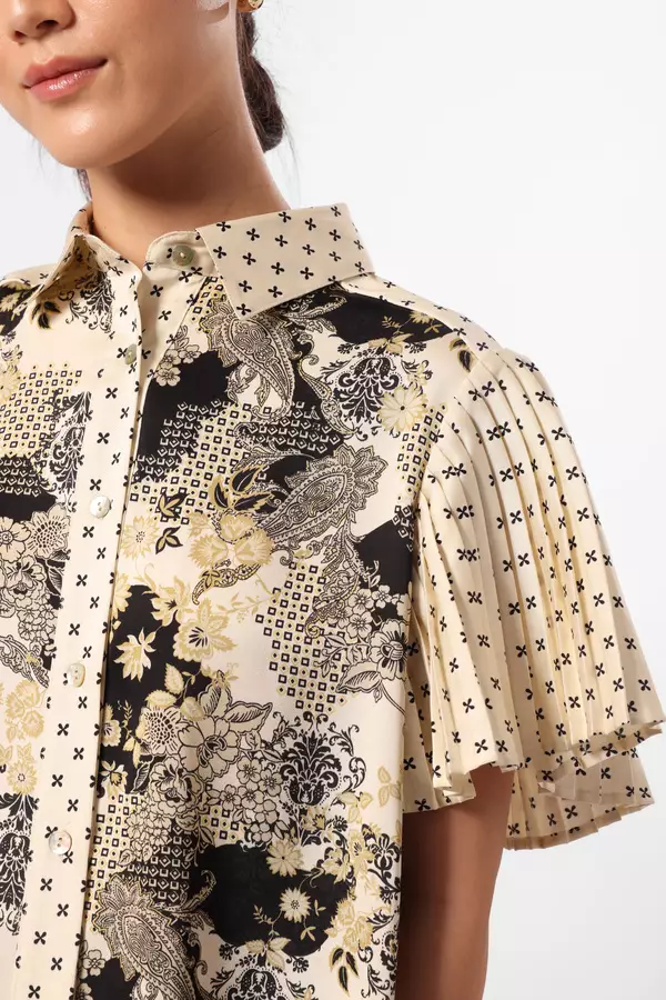 MINIMAL - Tyas - Blus Satin Lengan Lipit Motif paisley - Black Colour Beige
