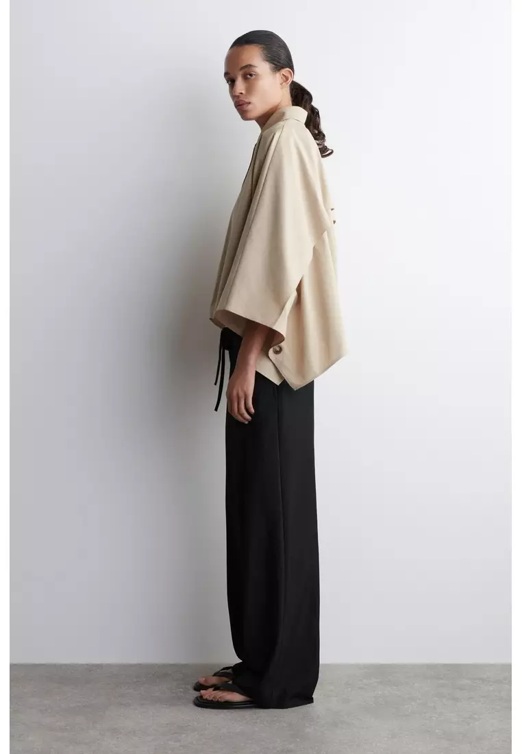 CROPPED TRENCH COAT CAPE
