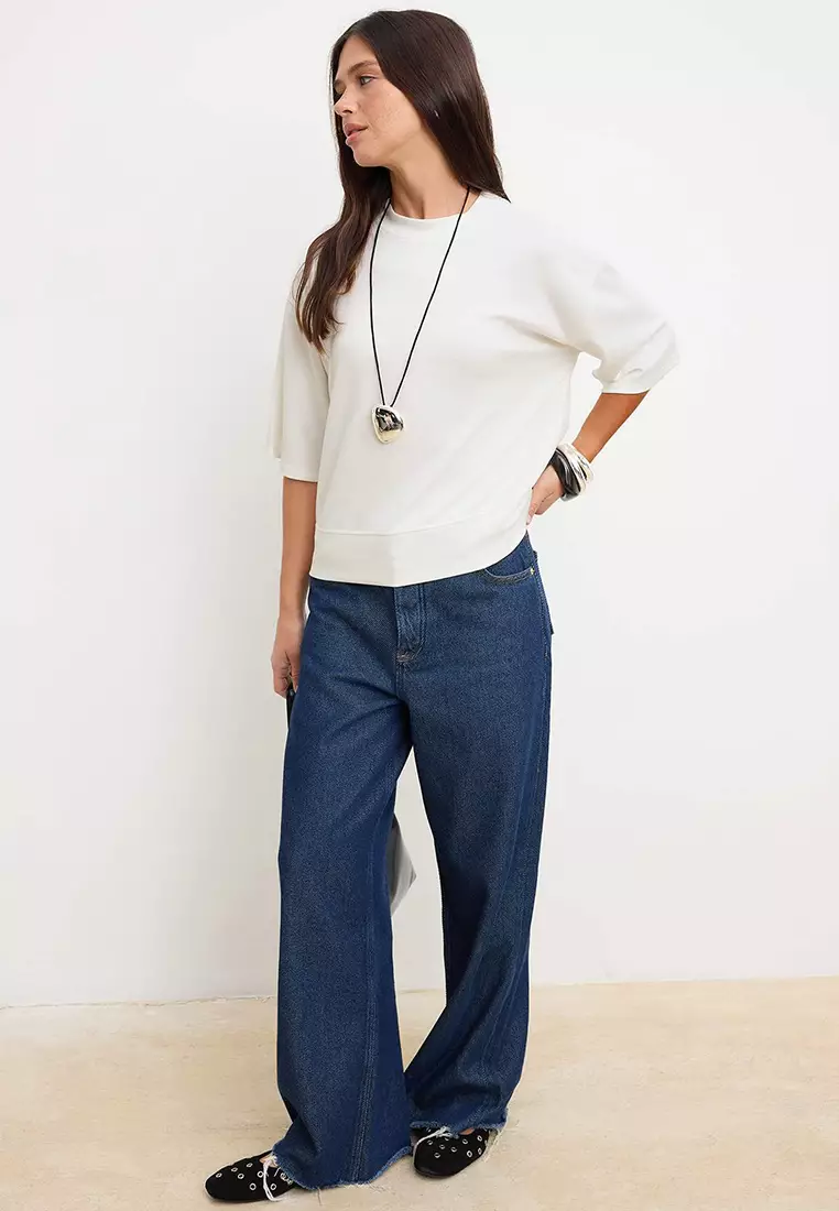 Ecru Oversized /Wide Fit Low Sleeve Three Quarter Soft Touch Knitted T-Shirt Twoss26Ts182