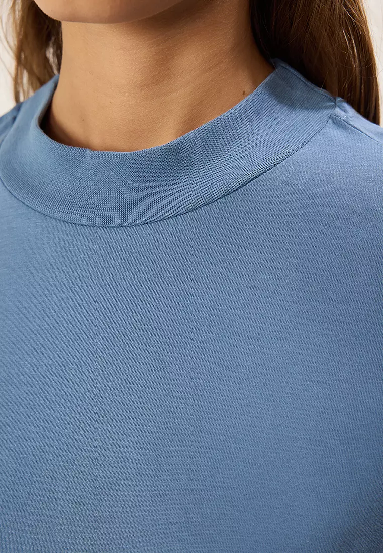 Indigo Stand Collar Three Quarter Sleeve Knitted T-Shirt