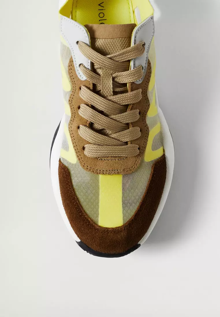 Contrast Sole Sneakers