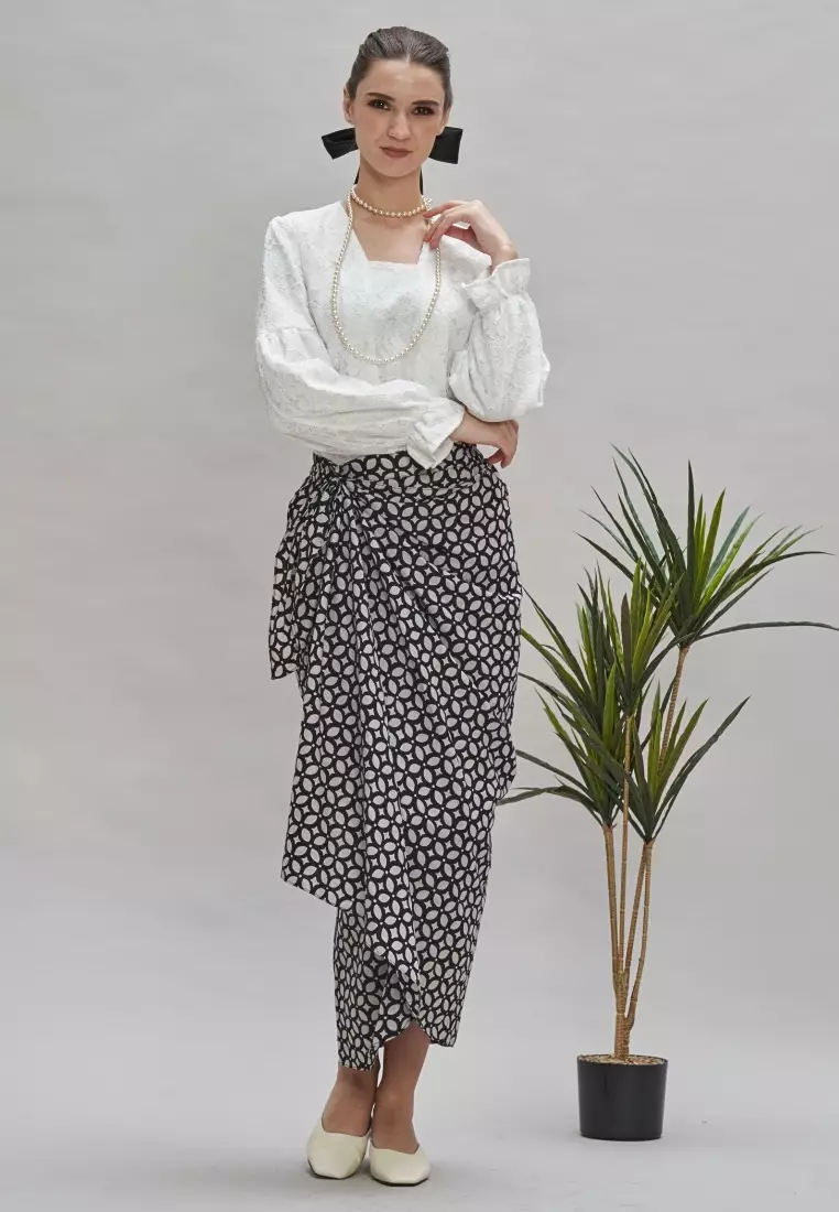 Black Geometric Batik Instant Wrap Skirt