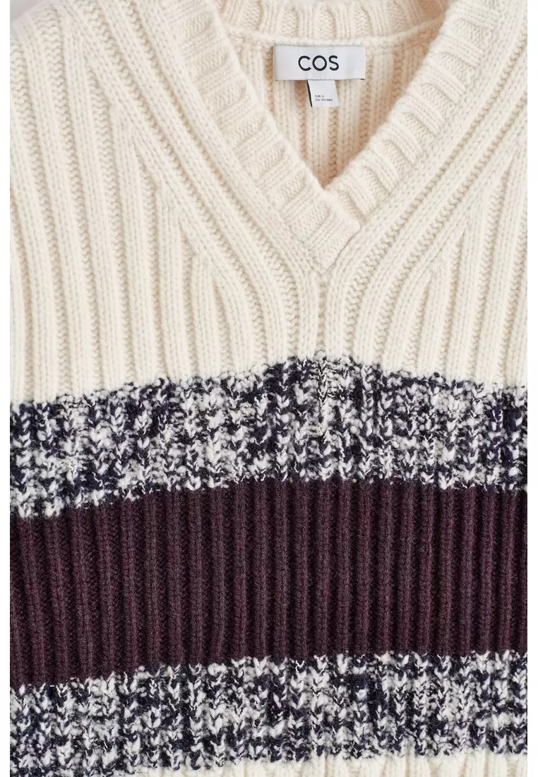 TEXTURED MERINO WOOL V-NECK VEST