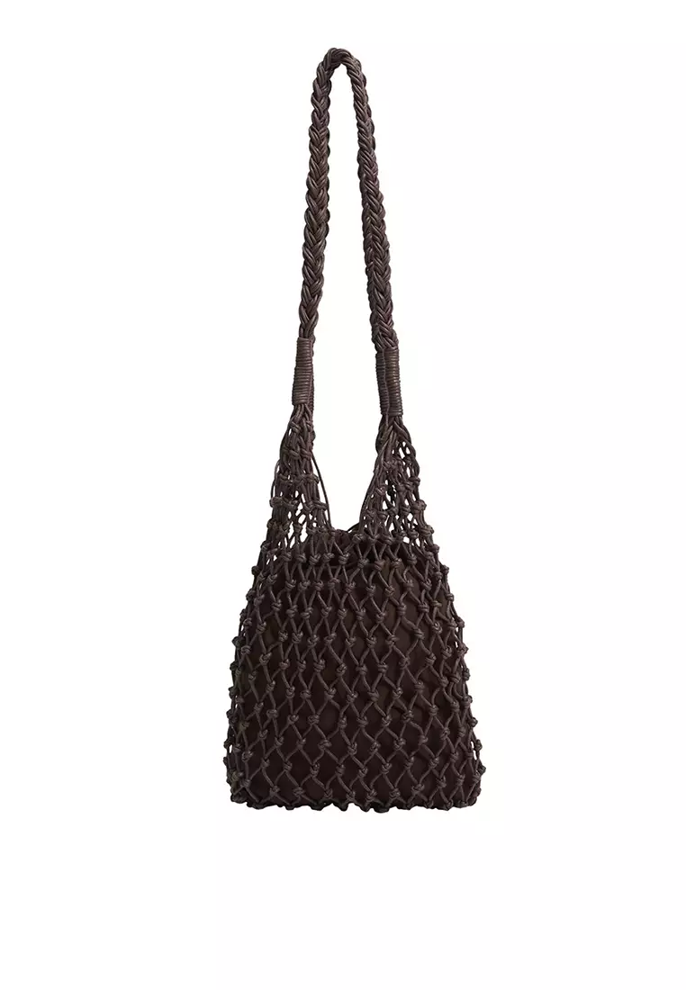 Mango black best sale solid handheld bag