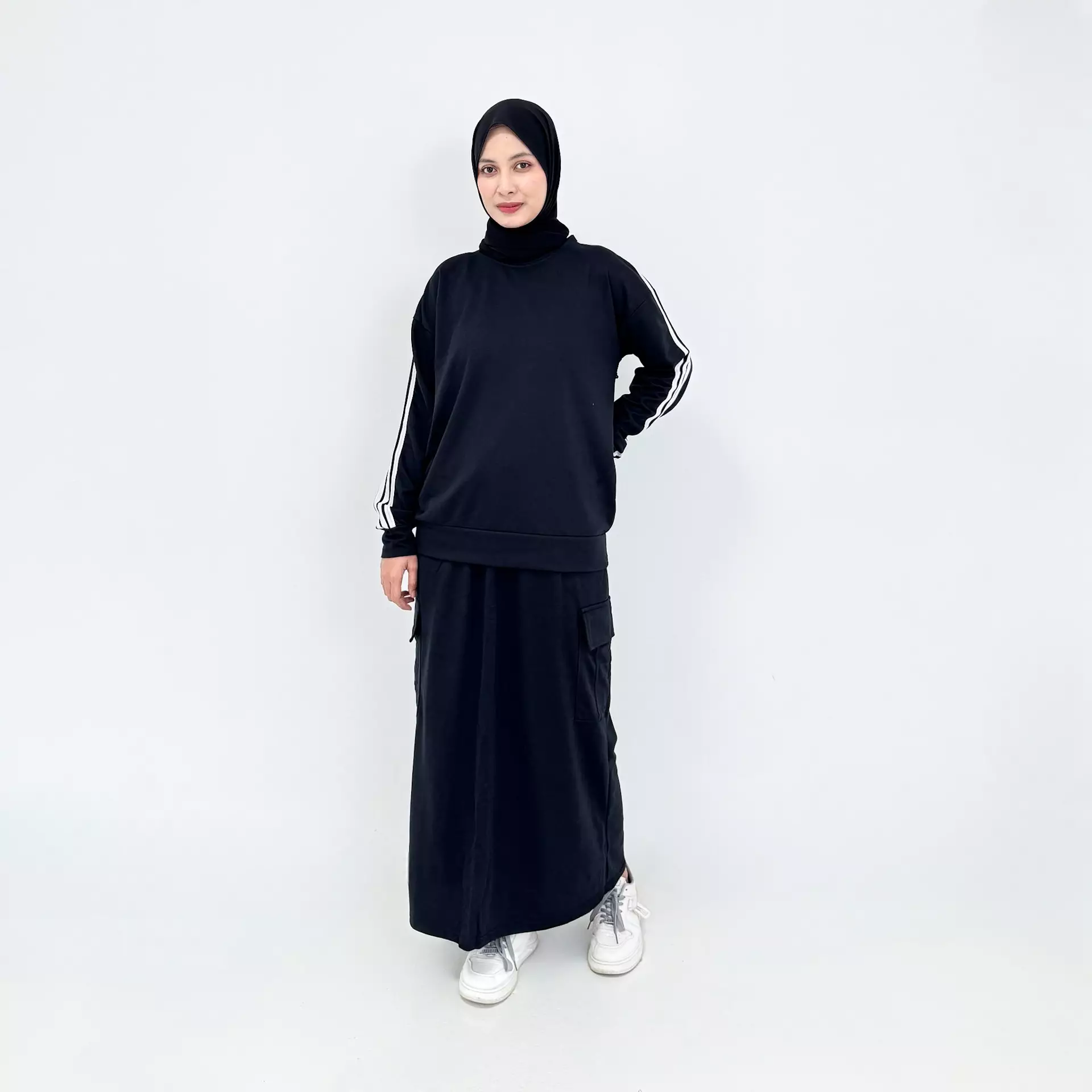 Set Sporty Training Cargo Skirt [Black Series]
