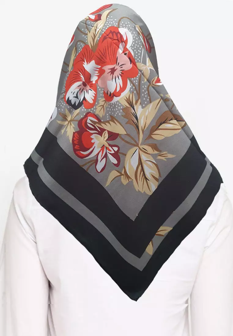 Noora Voal Square Scarf Black