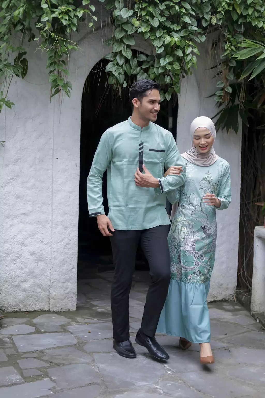 Kemeja Koko Pria Lengan  Panjang Sage Green A3J072