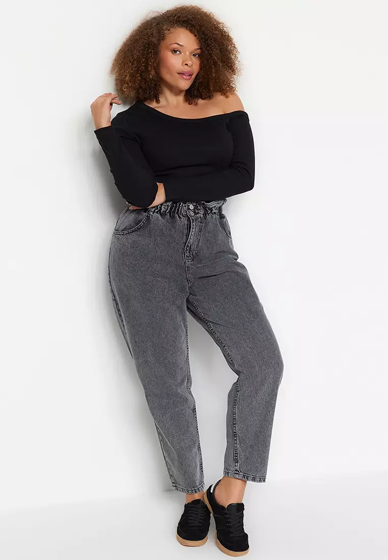 High Waist Mom Fit Jeans