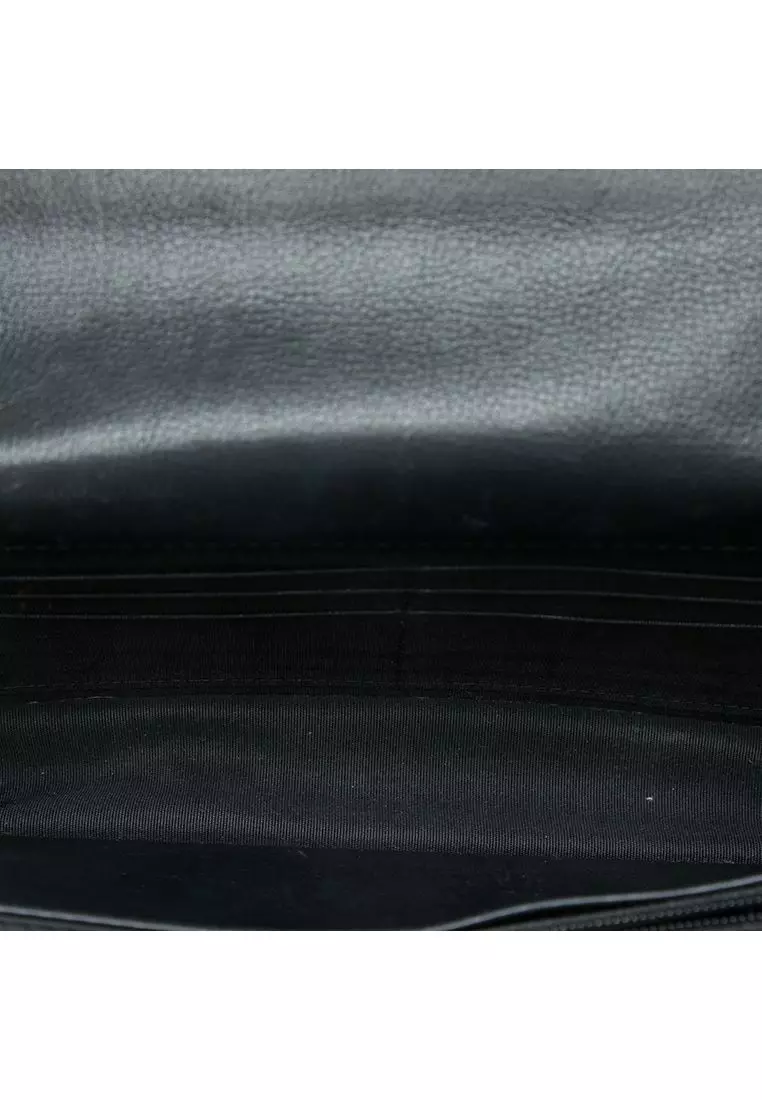 Pre-Loved Chanel Cc Quilted Lambskin Pearl Wallet On Chain
