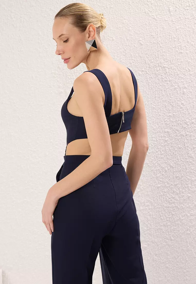 Wide Legs Back Detail Long Jumpsuit