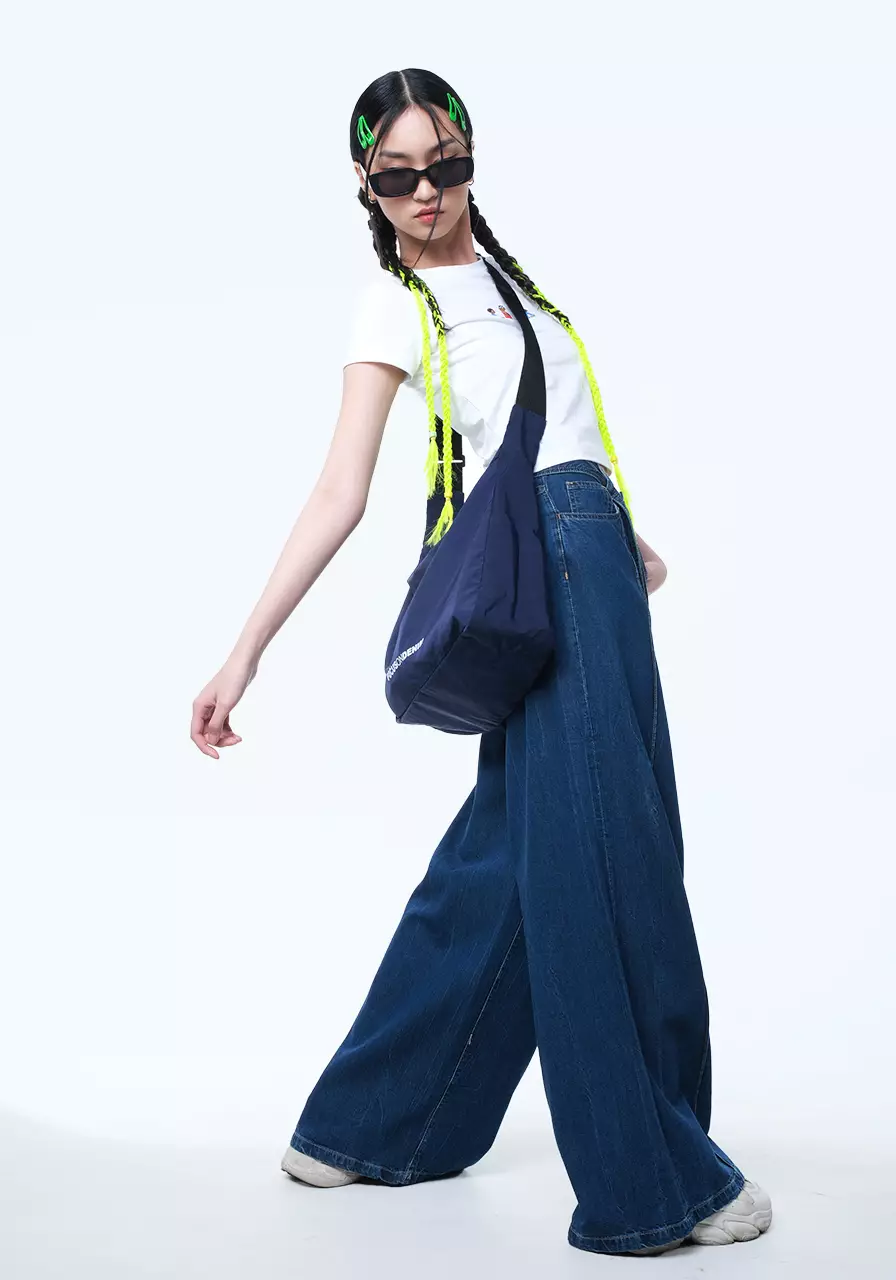 Standard Sling Bag Navy