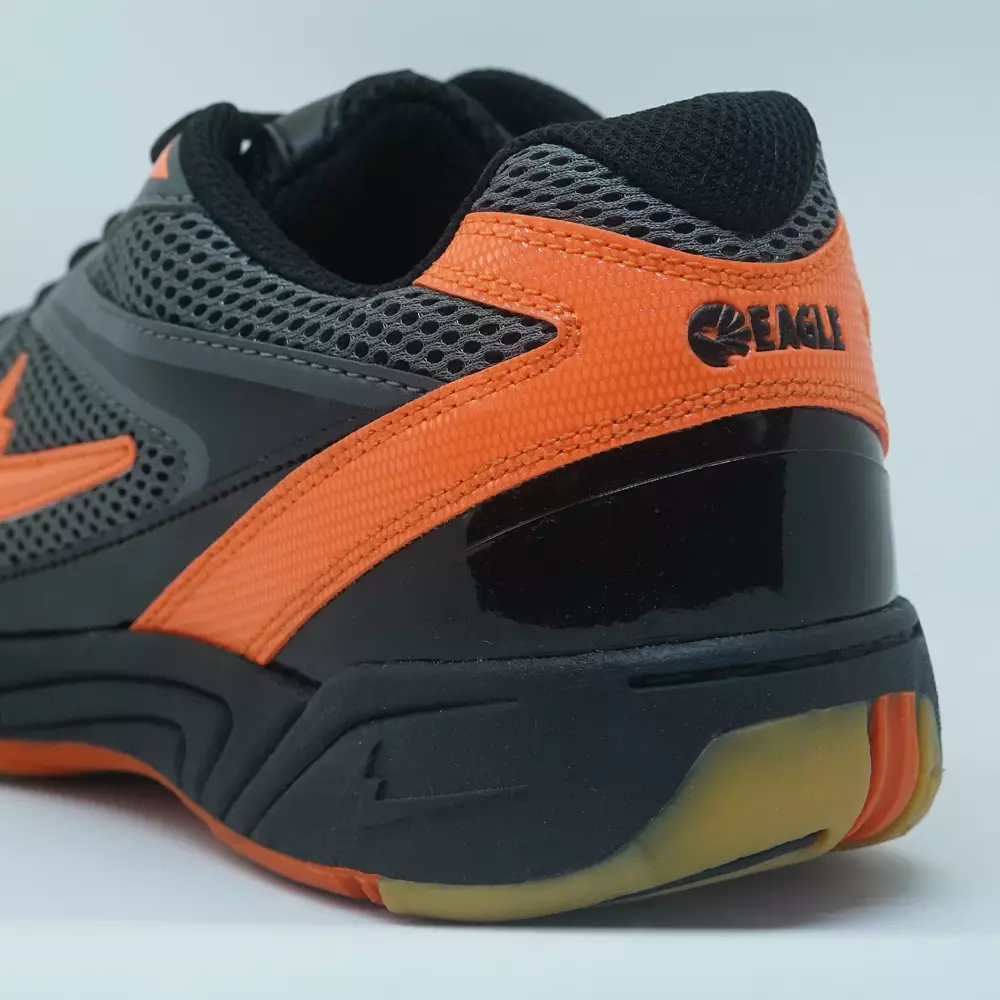 Eagle Sepatu Badminton Voltage - ABU TUA/HITAM