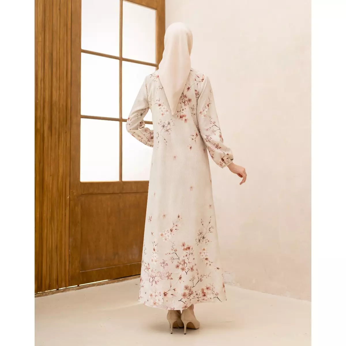 EPC Gamis Camelia - Whisper White - Serenity Bloom Series