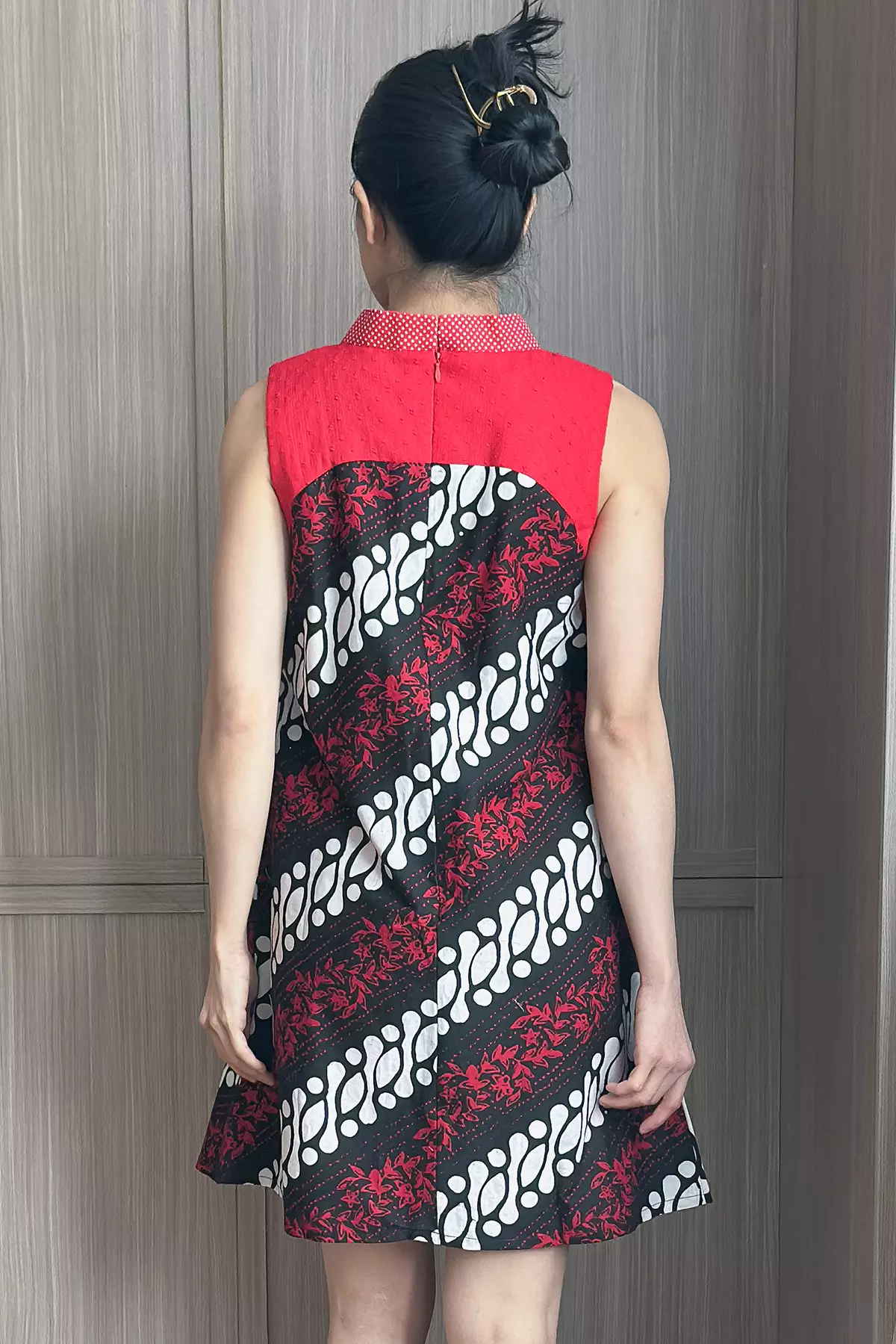 Paramitha Anggrek Lereng Qipao Dress