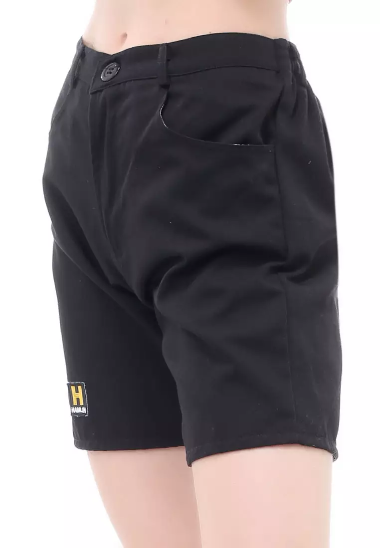 Madoc Short Pants Celana Pendek Kasual Wanita Korean Style Material Cotton ORIGINAL - Black