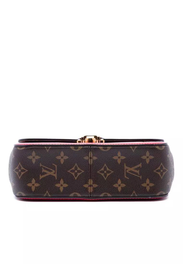 Pre-Loved Louis Vuitton Vernis Miroir Cherrywood Bb