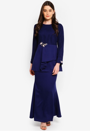 Kurung Moden from peace collections in Navy