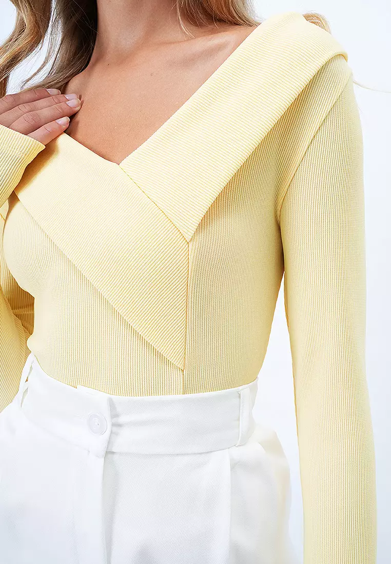 Wide Collar Blouse