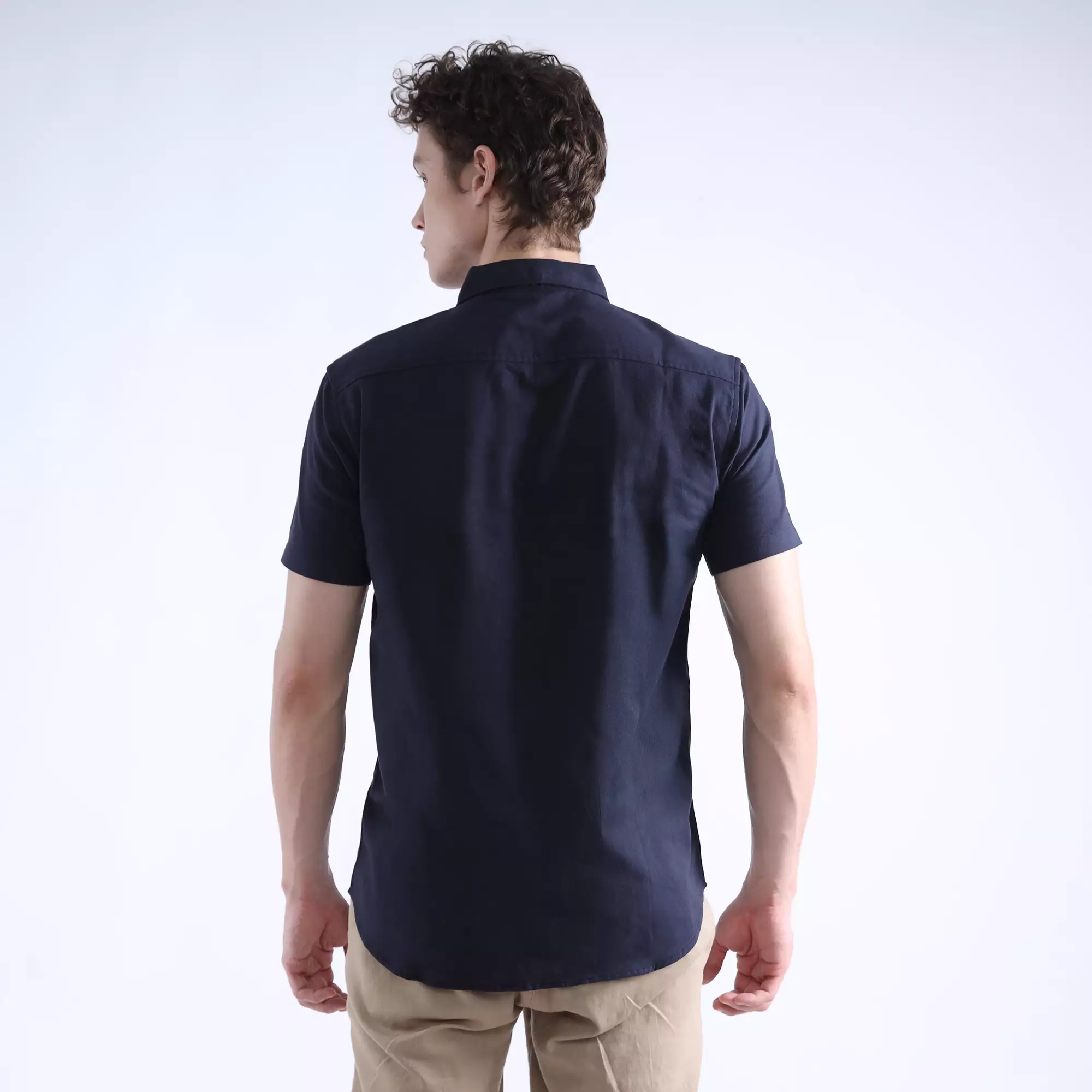LARUSSO - Kemeja Pria Rami Nael Pendek - Navy