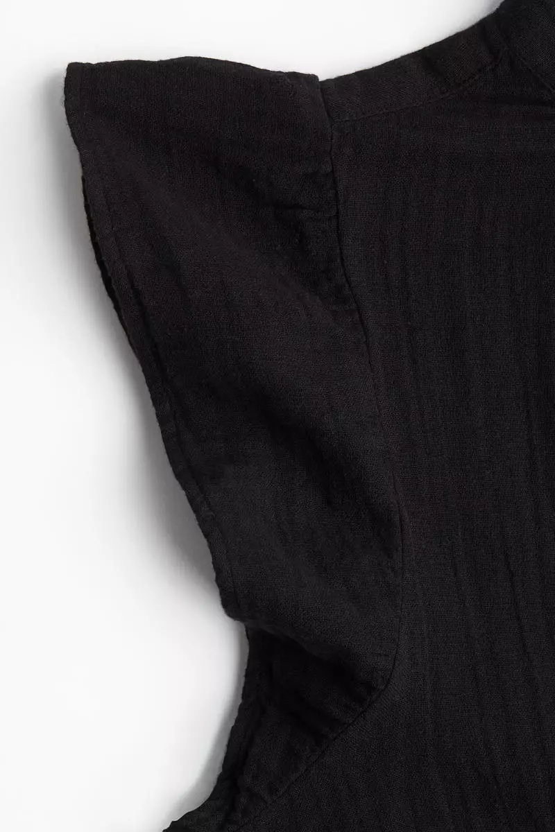 Flutter-sleeved muslin blouse