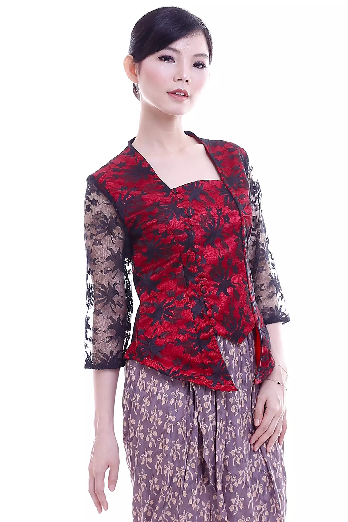 Sinok Putu Mayang Kebaya Abang Ireng