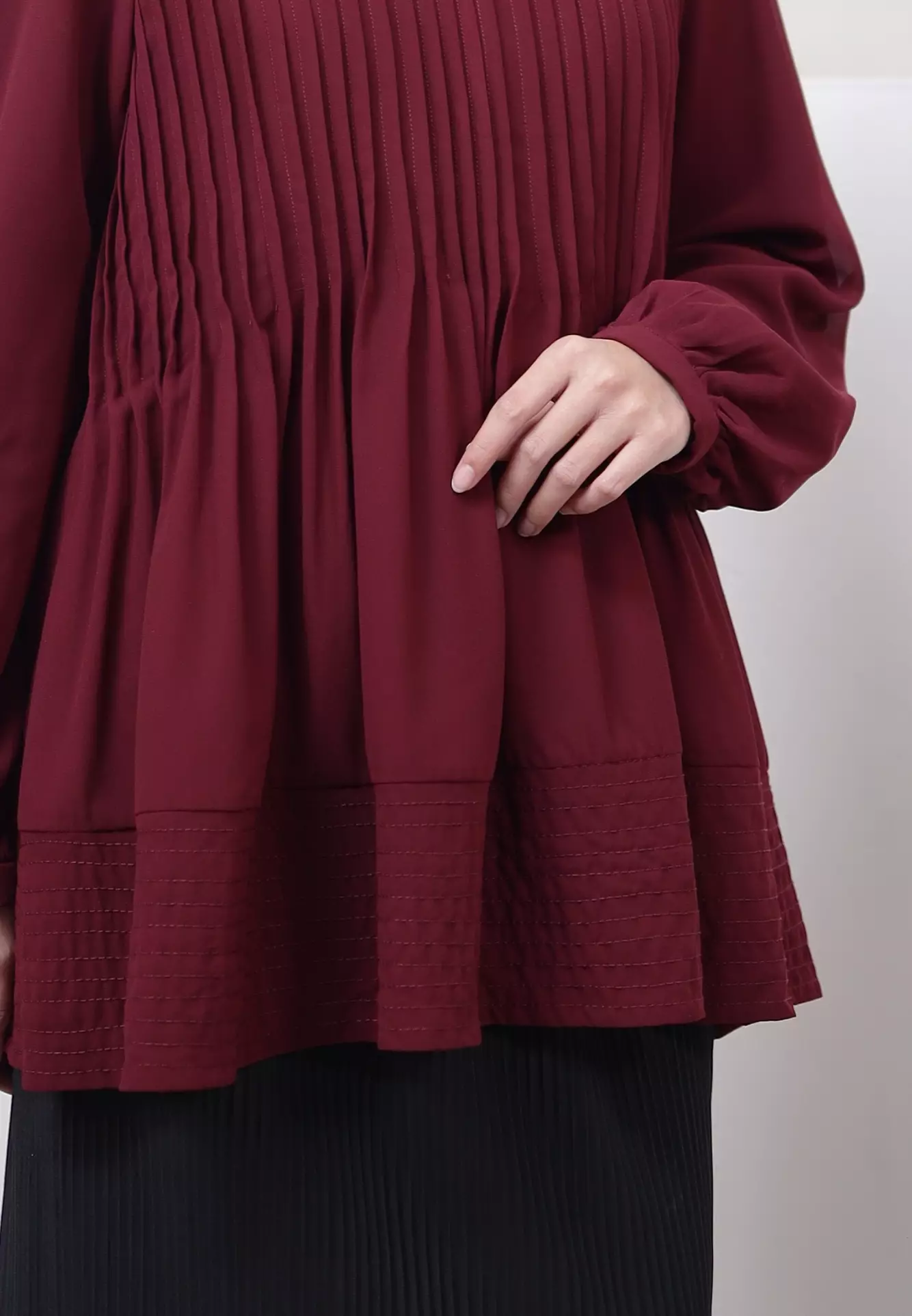Lunara Blouse - Maroon