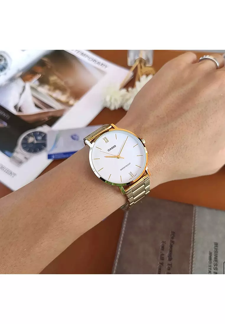 Couple Analog Watch MTP/LTP-VT01G-7B Gold Stainless Steel Strap