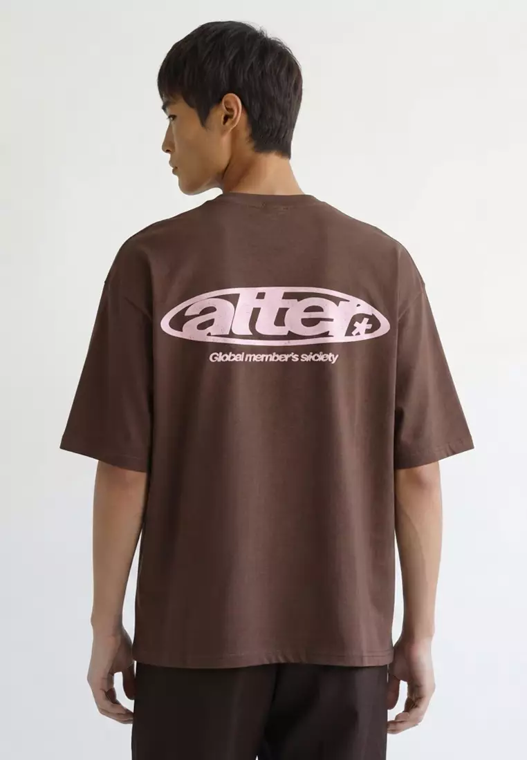 Cropped Fit Graphic T-Shirt