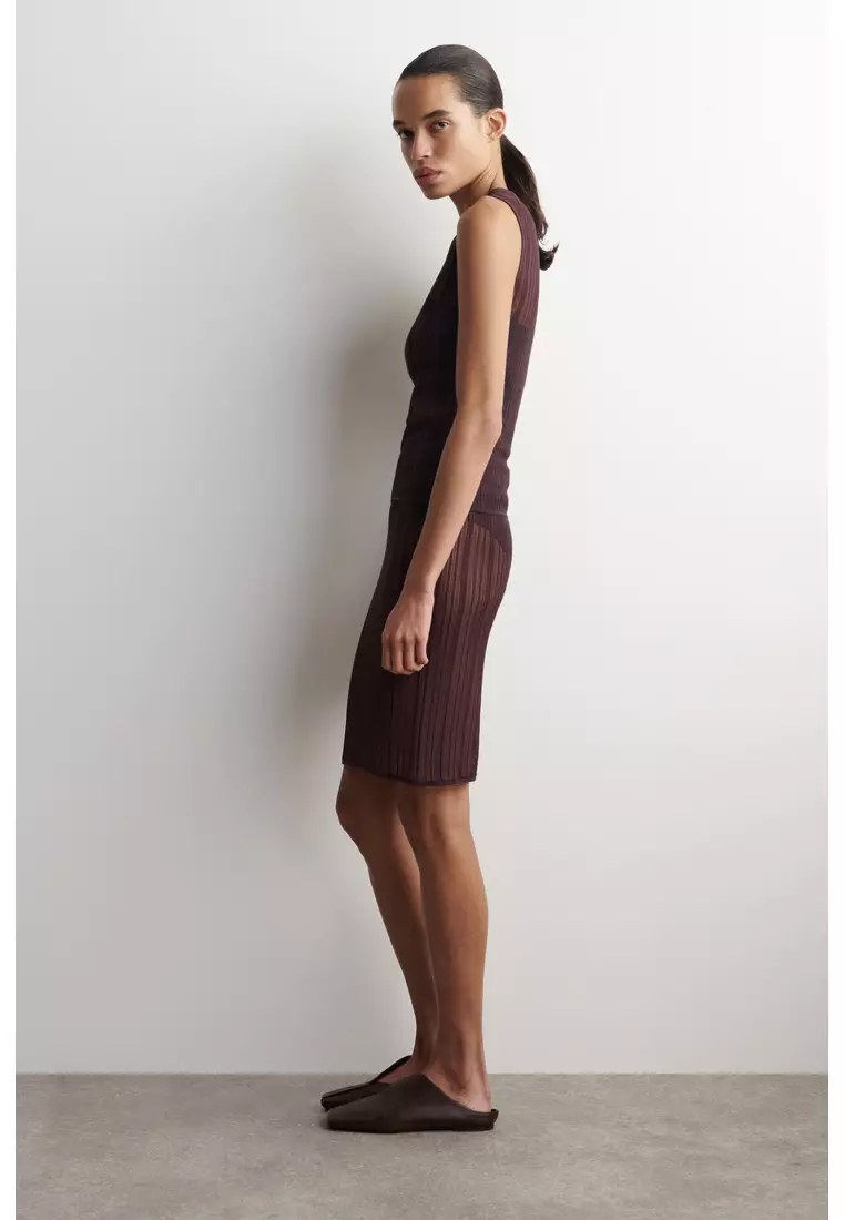 SHEER LACE-KNIT SKIRT