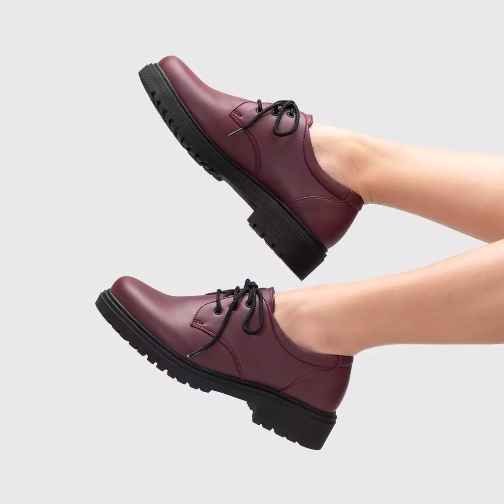 Vailey Oxford Matte Maroon