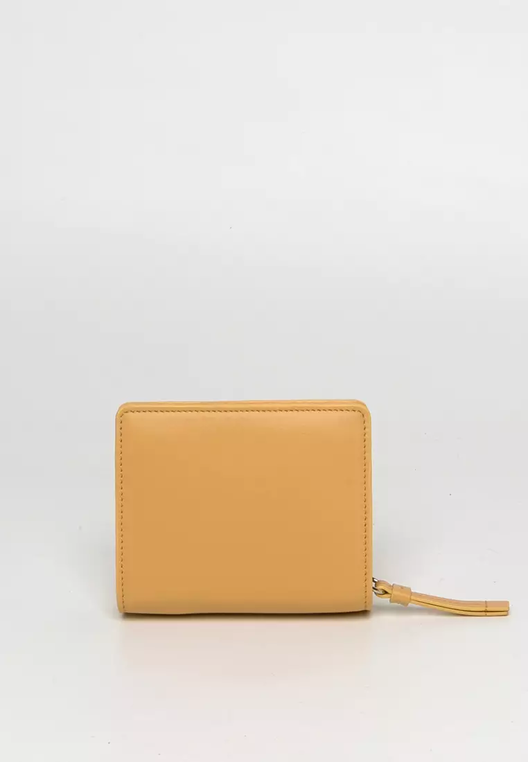 【関税込み】CHLOE CHLOE SENSE COMPACT WALLET IN SOFT LEATH Buy Chloé Chloe Sense Compact Wallet Online | ZALORA Malaysia