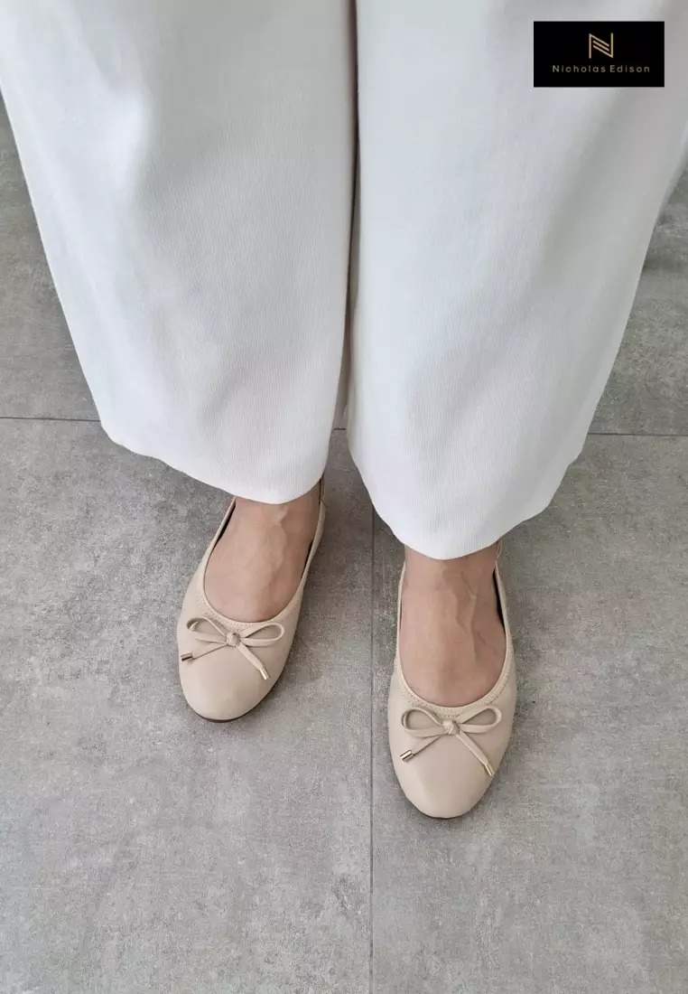 Nicholas Edison Flat Rafa Nude