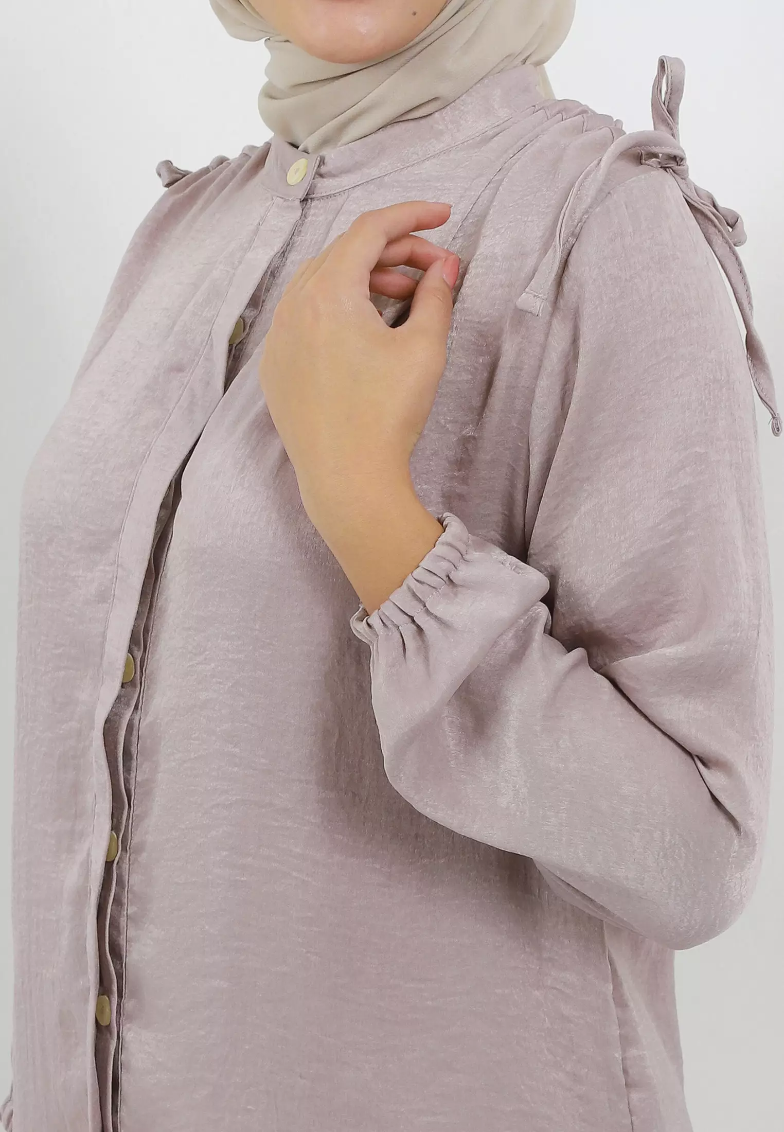 MFMW Tayana Atasan Blouse Khaky