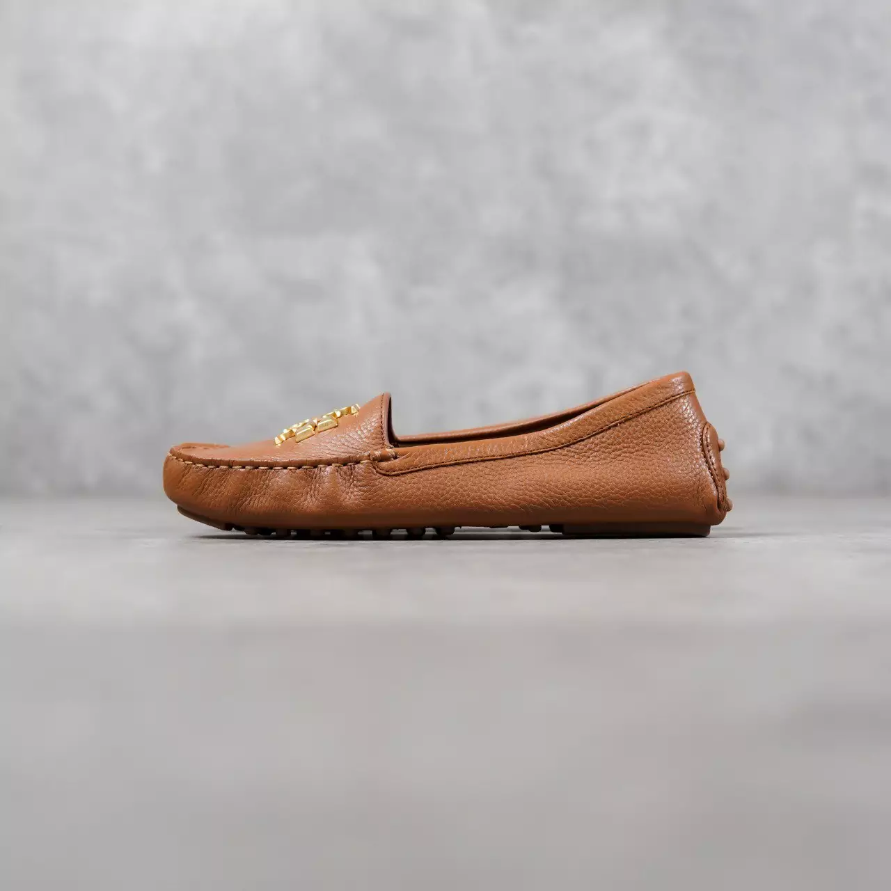 Sepatu TORY BURCH EVERLY DRIVER DOT CAMEL LEATHER LOAFER 100% ORIGINAL