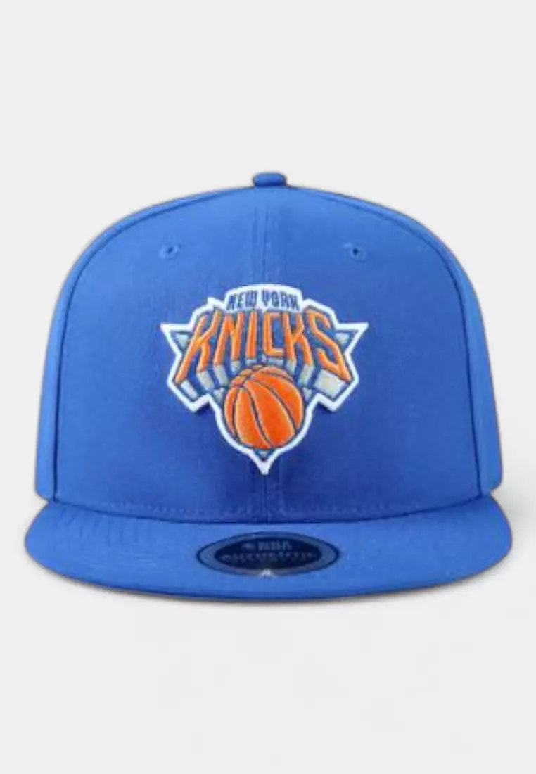 New York Knicks Adjustable Snapback Cap for Men Flat Visor Core Collection