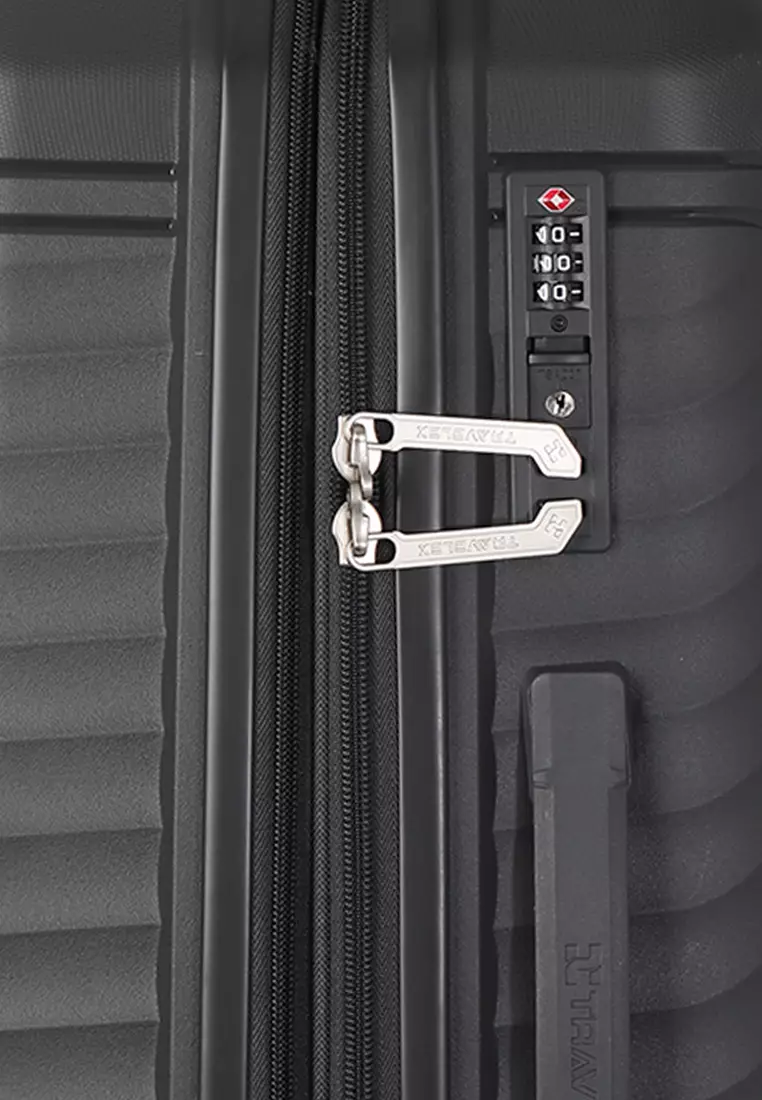 333 Hard Case Luggage Medium (22.25 inches)