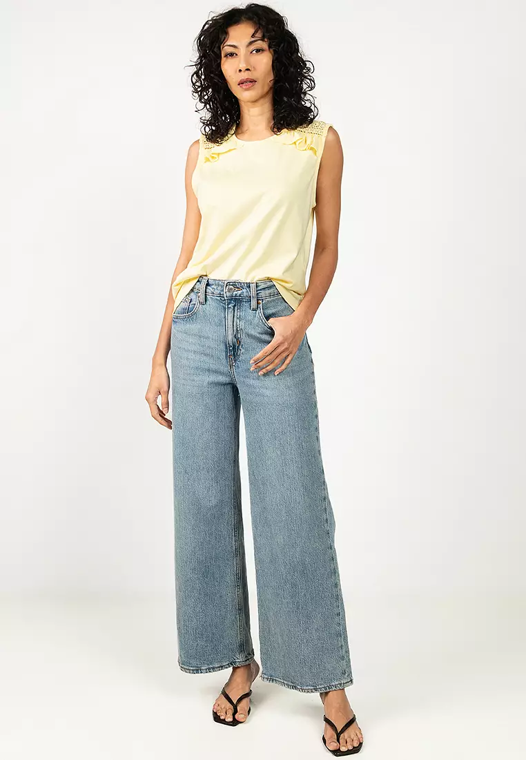 Okra Sleeveless Crochet Top