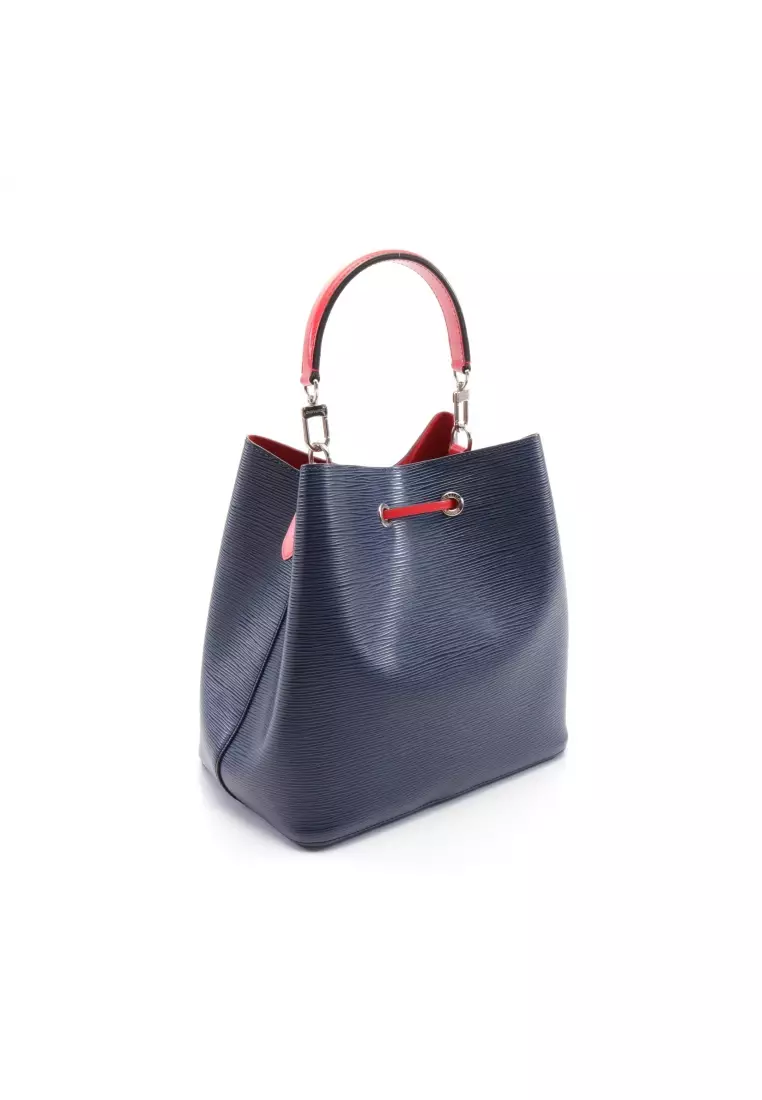 Louis Vuitton Pre-loved Louis Vuitton neo noe Epi andigo blue Handbag ...