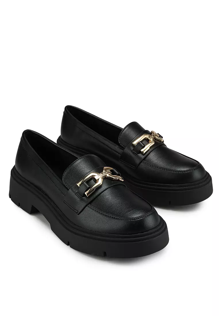 Mazey Loafers