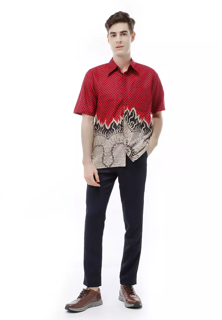 Kendrick Atasan Formal Kemeja Batik Pria Motif Lidah Api Short Sleeve Full Furing Material Cotton ORIGINAL - Red