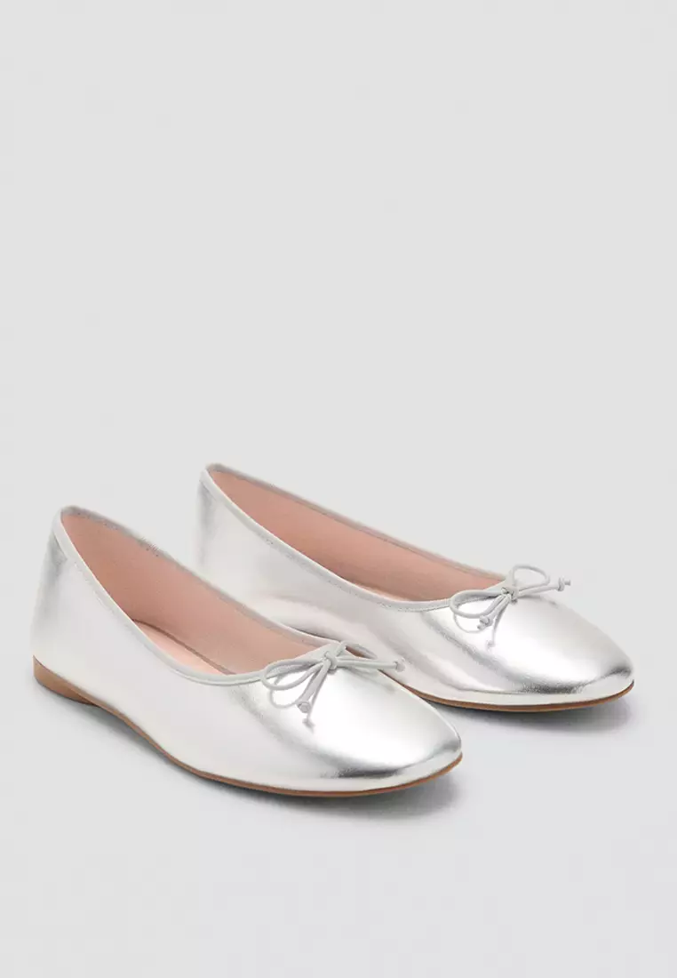 Metallic Ballet Flats With Bow