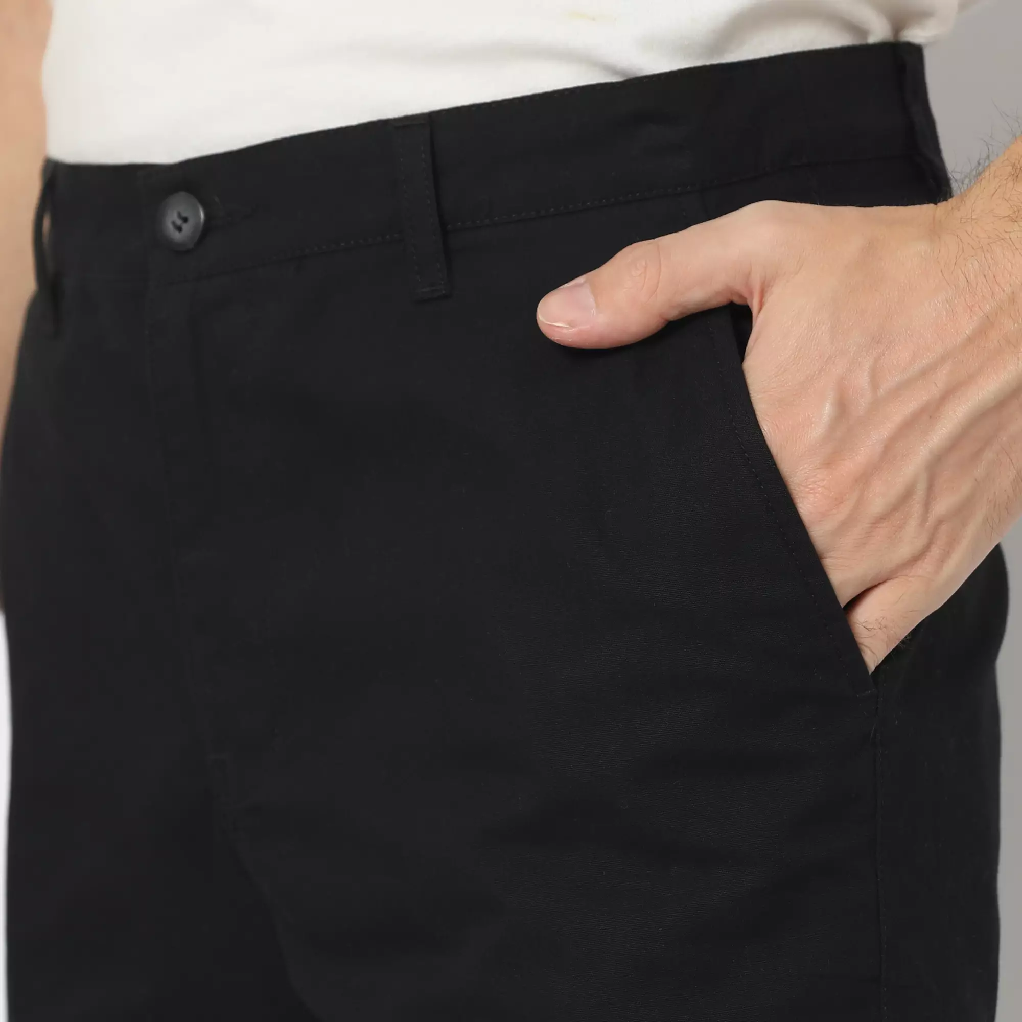 Platini Celana Pendek Chino Hitam Stretch 5301